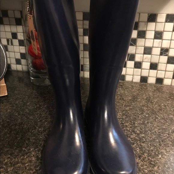Chooka Rain Boots Navy size 8 - Picture 2 of 4